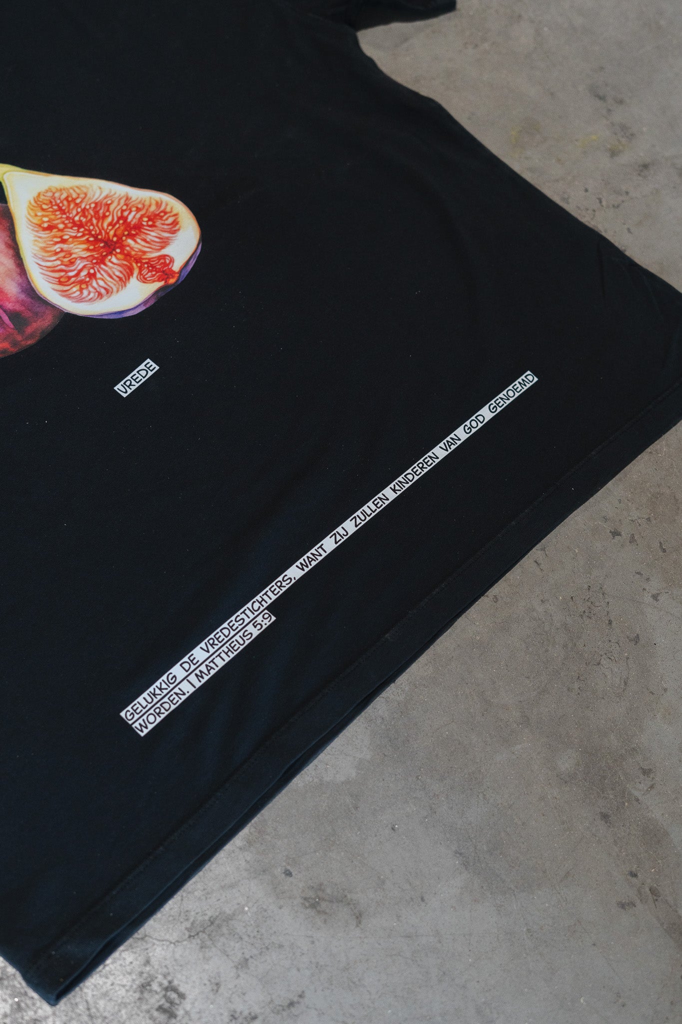 Vruchtdragers Oversized T-shirt Dames Washed black
