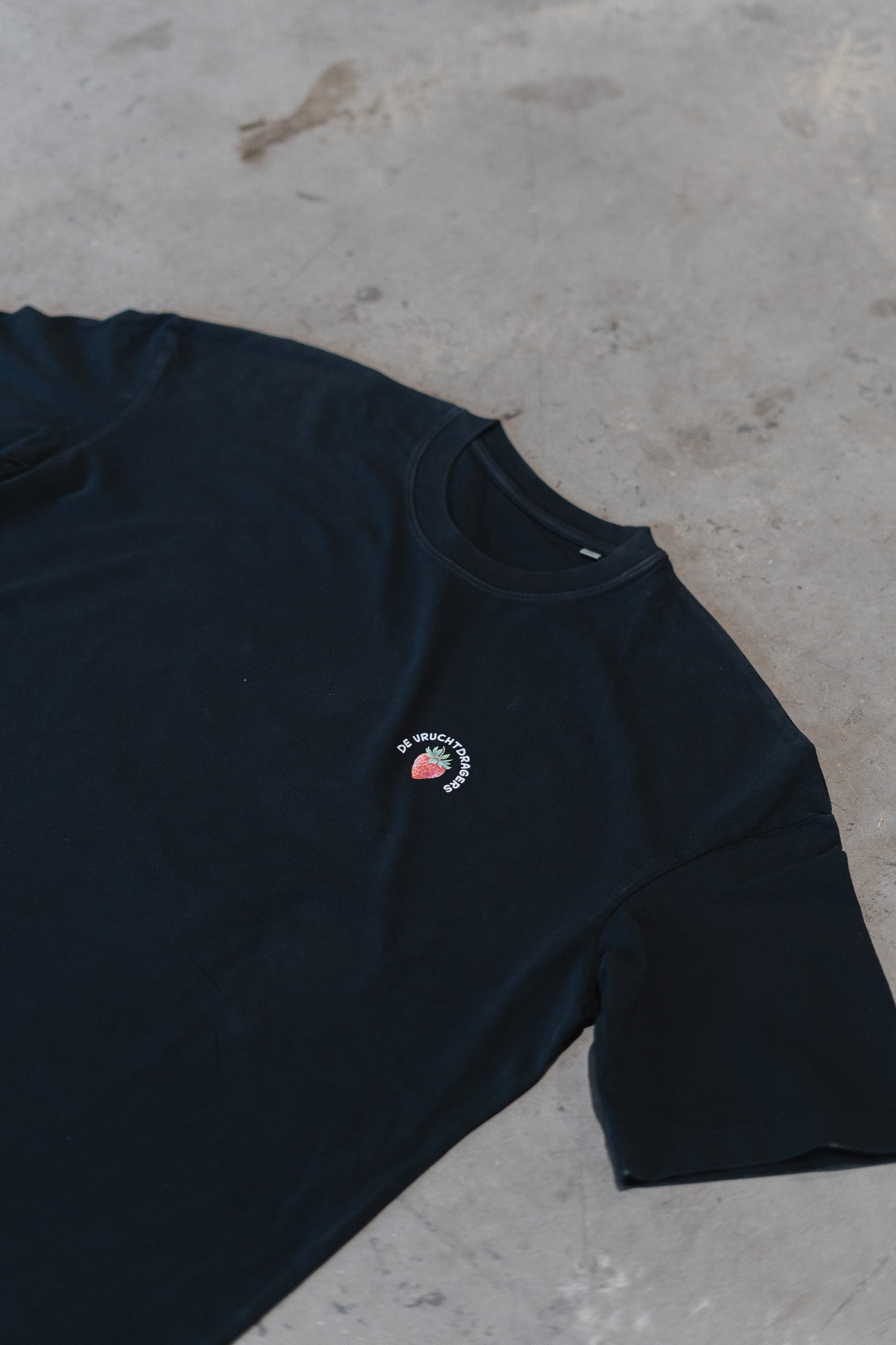 Vruchtdragers Oversized T-shirt man Washed black